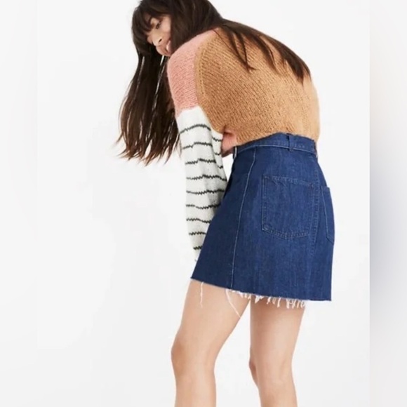 MADEWELL Denim Mini Wrap Jean Skirt Raw Hem Size 0 Blue - Picture 3 of 12